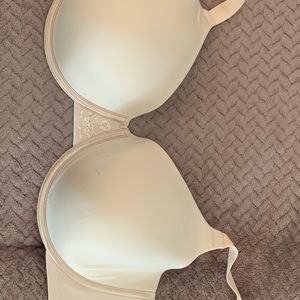 Vanity fair, underwire bra, size 42, DD